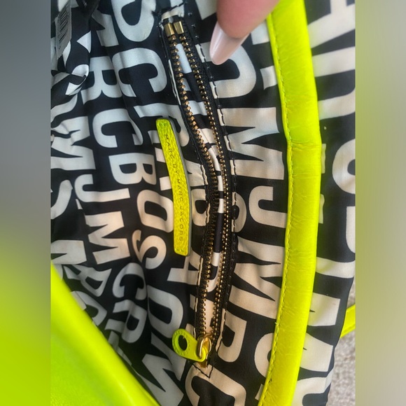 Marc Jacob’s Handbag - Picture 8 of 13